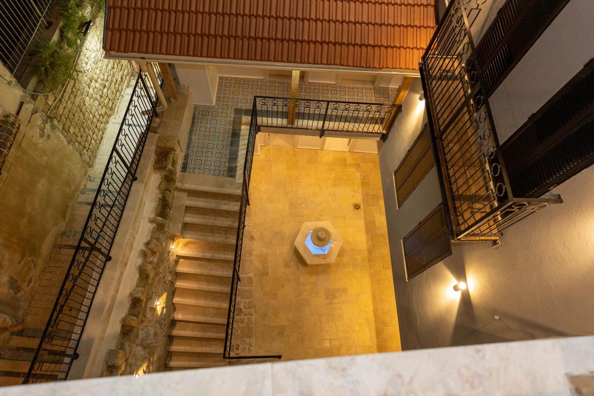 Saint Jacob Hotel 나사렛 외부 사진